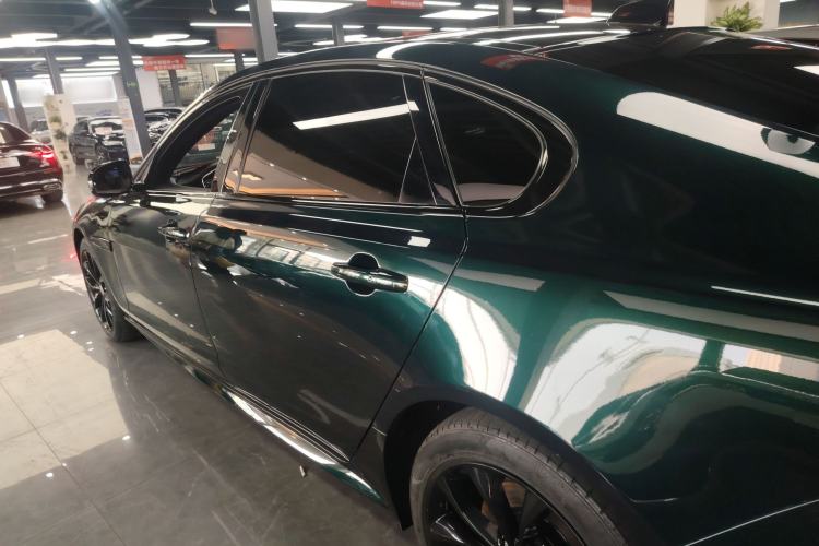 Used Jaguar XFL 2021 XFL 2.0T P250 All-Wheel-Drive Shimmering Black Sport Edition
