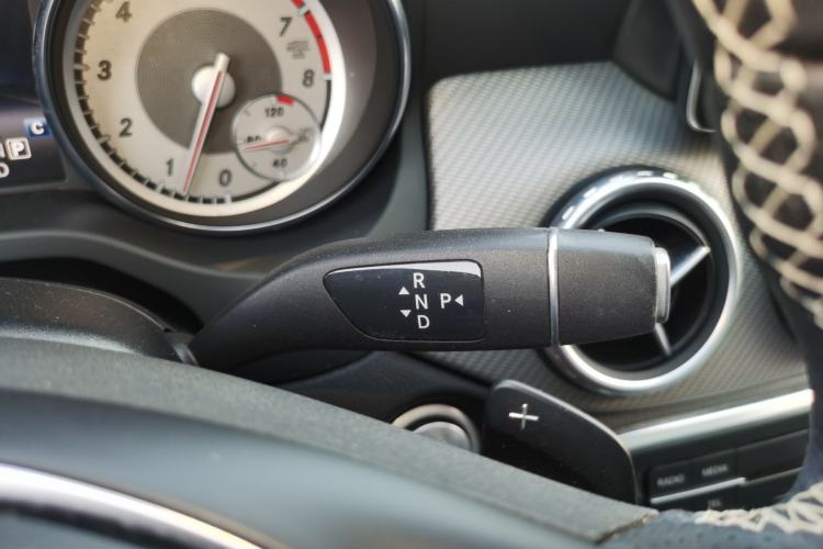 Used Mercedes-Benz GLA 2016 GLA 200 Fashion Model
