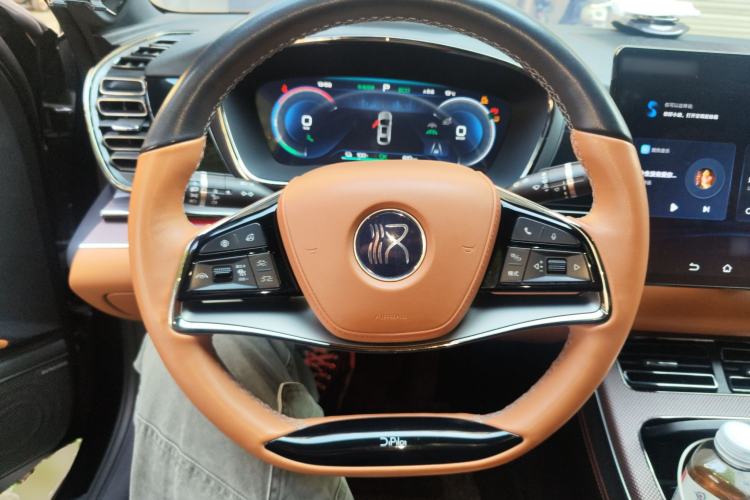 Used BYD Han 2022 EV Genesis Edition 610KM All-Wheel Drive Premium Model