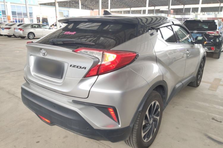 Used Toyota IZOA 2018 2.0L Yichi Version China VI Standard
