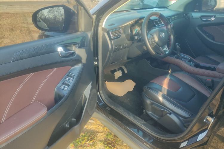 Used Dongfeng Fengon 580 2017 Revised Version 1.5T CVT Luxury Edition
