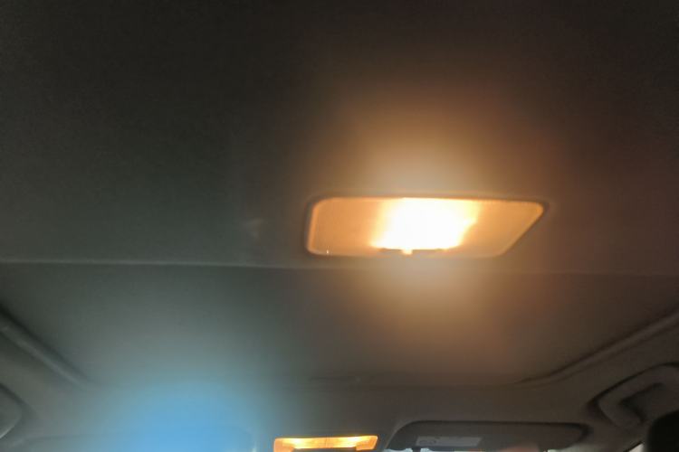 Used Toyota Levin 2017 Revised Dual-Engine 1.8H GS E-CVT Elite Sunroof Version China V Standard