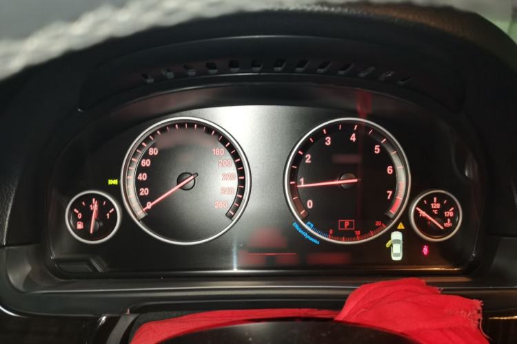 Used BMW 5 Series 2017 525Li Leading Model
