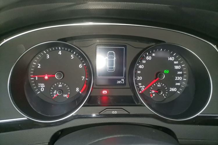 Used Volkswagen Magotan 2018 Facelift 330TSI DSG Luxury Model
