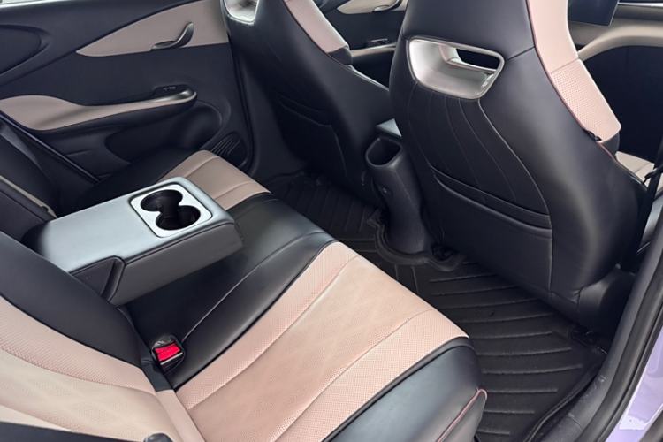 Used BYD Dolphin 2024 Honor Edition 420km Fashion Version
