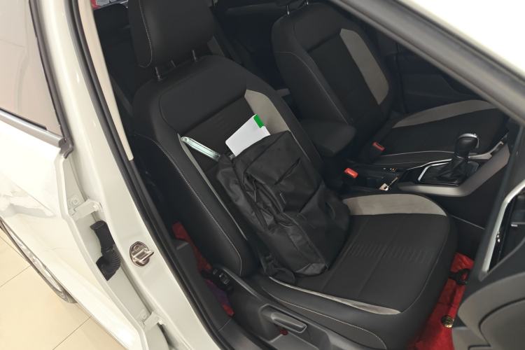 Used Volkswagen T-ROC 2022 280TSI DSG Two-Wheel Drive Elite PLUS
