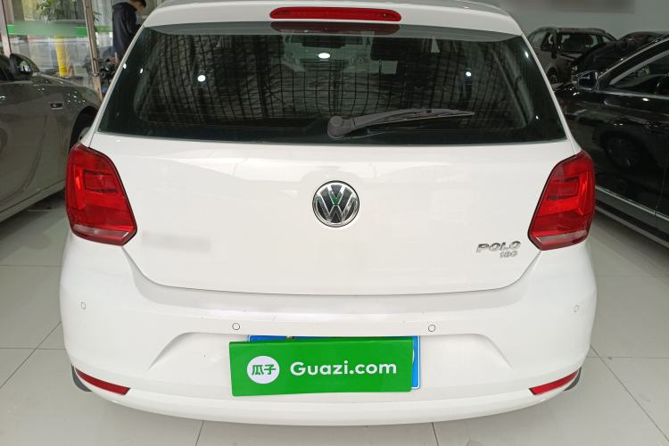 Used Volkswagen Polo 2016 1.6L Automatic Comfort Model
