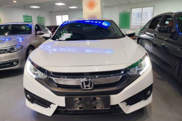 Used Honda Civic 2016 220TURBO CVT Luxury Edition
