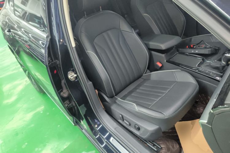 Used Volkswagen Passat 2022 330TSI Elite Edition
