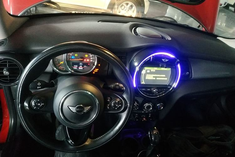 Used  MINI 2014 1.5T COOPER Fun