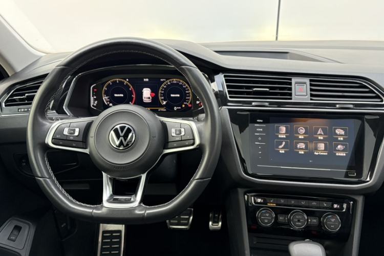 Used Volkswagen Tiguan L 2021 330TSI Automatic Two-Wheel Drive R-Line Flagship Edition
