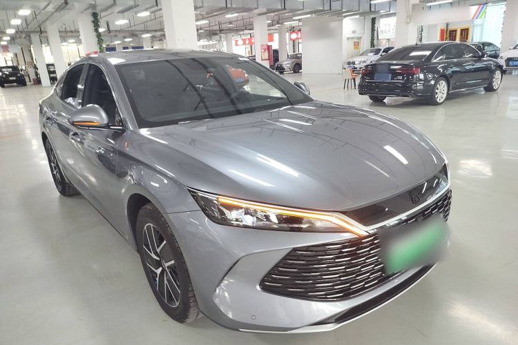 Used BYD Qin L 2024 DM-i 120KM Leading Model
