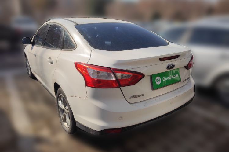 Used Ford Focus 2012 Sedan 1.6L Automatic Fashion Edition