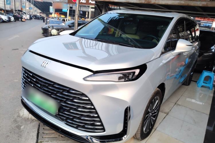 Used Buick GL8 New Energy 2025 Lu Shang Luxury Edition 7-Seater
