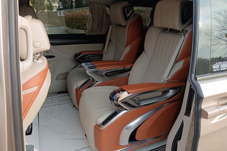 Used Buick GL8 2023 ES Lu Zun Comfort Model
