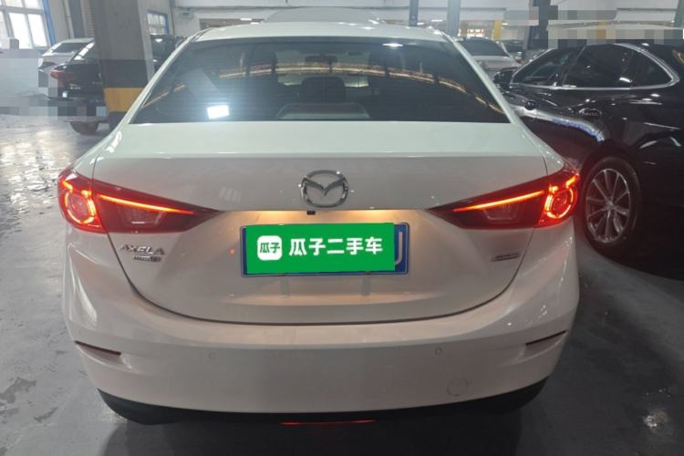 Used Mazda Mazda 3 Axela 2019 Cloud-Controlled Sedan 1.5L Automatic Luxury Model China VI Standard
