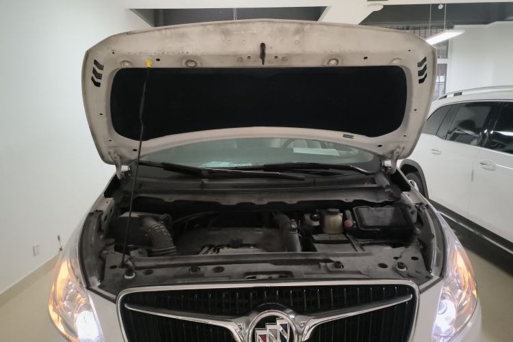 Used Buick GL8 2018 28T Luxury Model China VI Standard
