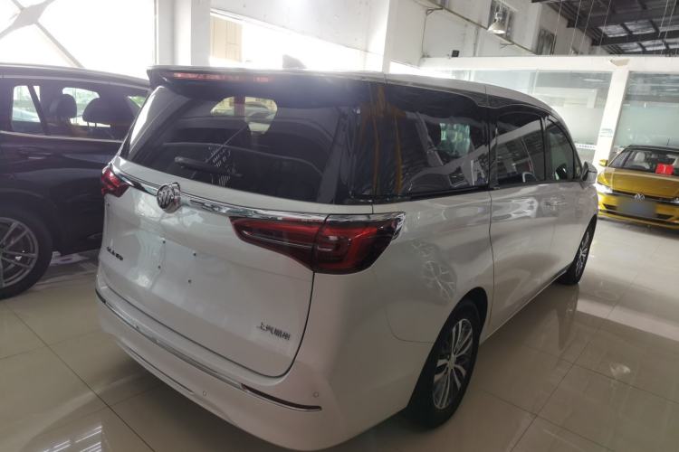 Used Buick GL8 2022 ES Landtrek 653T Comfort Edition