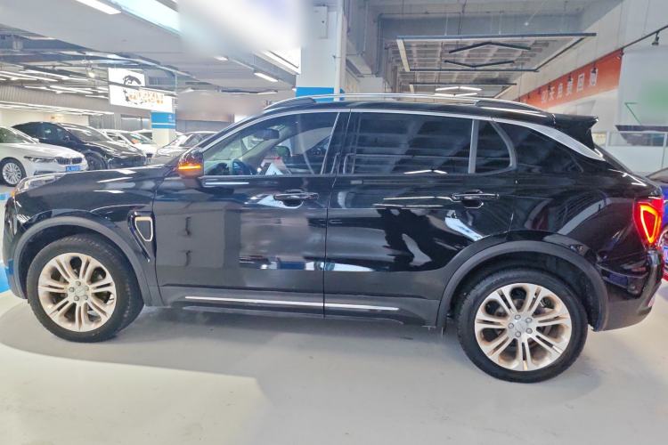 Used Lynk & Co 01 2017 2.0T Two-Wheel Drive Pro Edition
