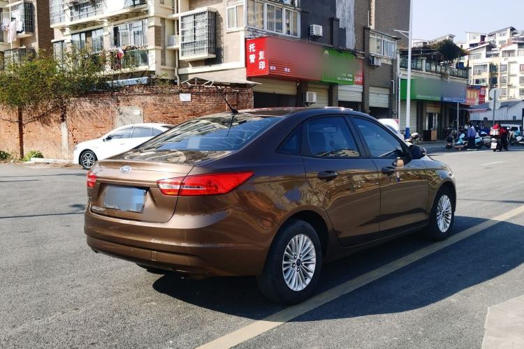 Used Ford Escort 2015 1.5L Automatic Comfort Model
