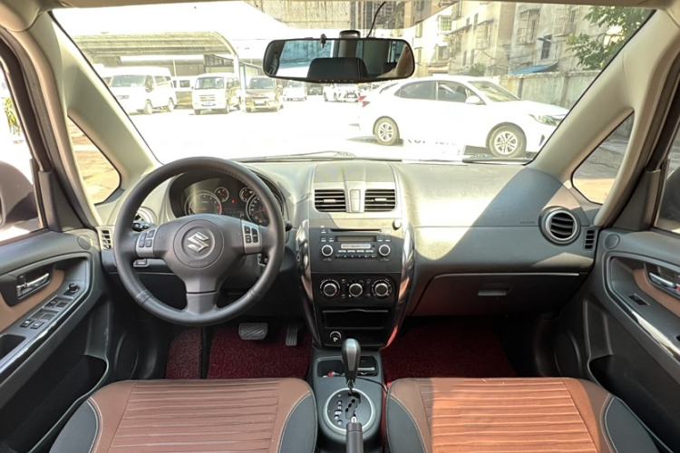 Used Suzuki SX4 2013 1.6L Automatic CoolRide Model
