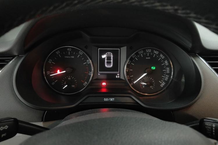 Used Skoda Octavia 2015 1.4TSI DSG Yijun Edition
