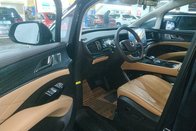 Used Denza D9 2024 DM-i 980 Four-Wheel Drive Prestige Model