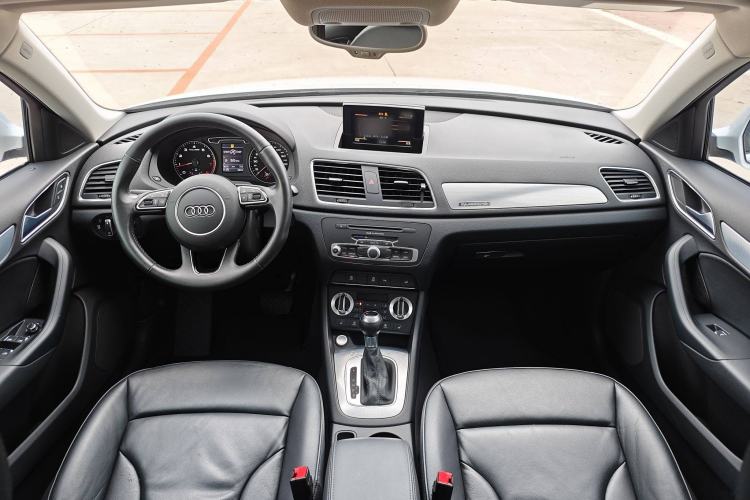 Used Audi Q3 2016 35 TFSI Collection Edition quattro Enjoyment Model
