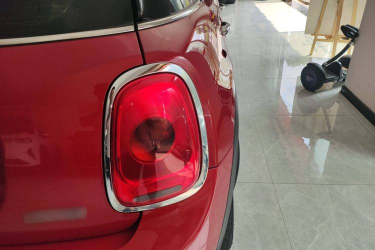 Used  MINI 2015 1.5T COOPER Fun Five-Door Edition