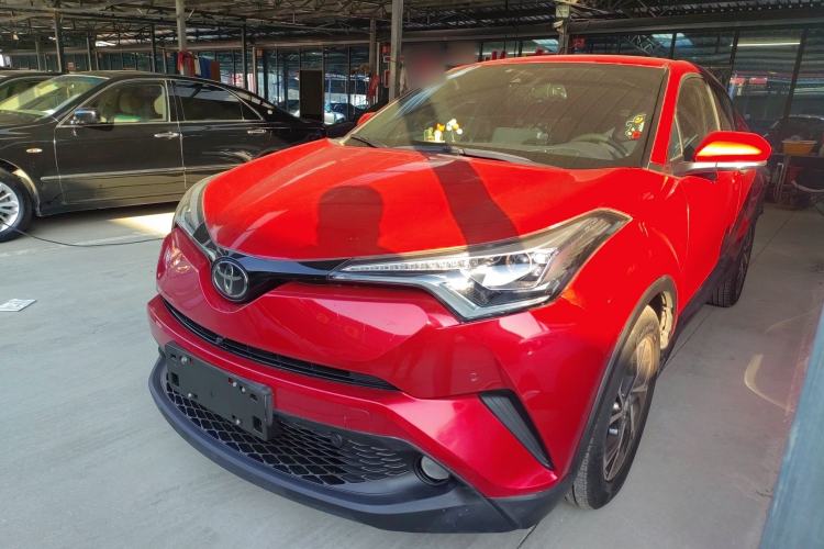 Used Toyota C-HR 2018 2.0L Luxury Edition China V Standard
