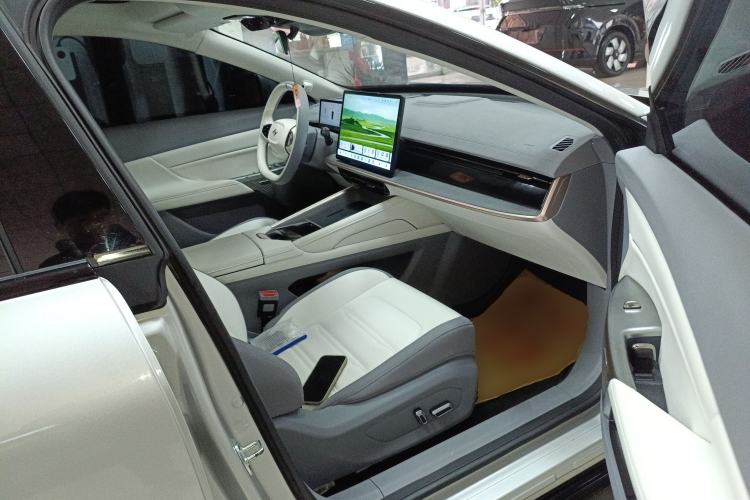 Used  eπ007 2024 530 Pro Version