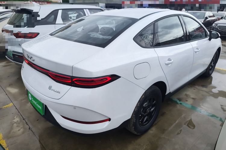 Used BYD Qin PLUS 2025 DM-i Smart Drive 55KM Leading Model
