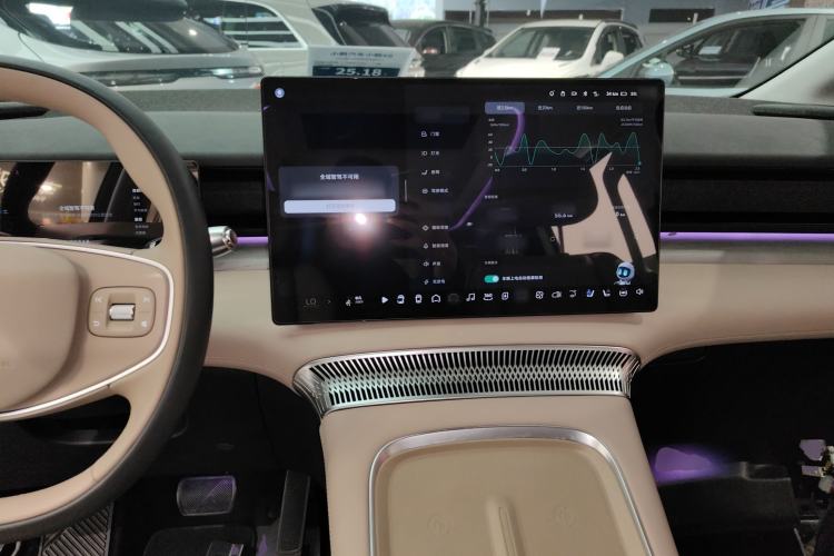 Used XPeng X9 2024 640 All-Wheel Drive High-Performance Max