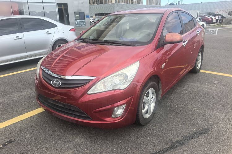 Used Hyundai Verna 2010 Sedan 1.4L Manual Comfort GS
