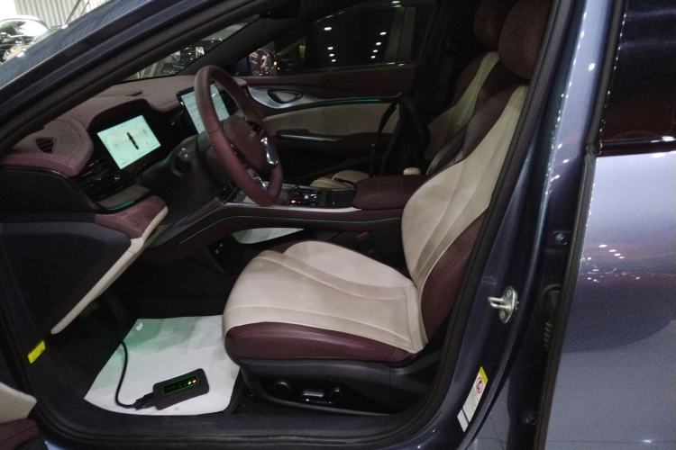 Used BYD Seal 2023 DM-i 1.5T 121km Prestige Model
