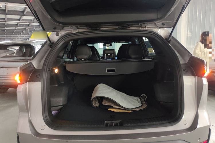 Used  L7 2024 1.5T 115 km PLUS Dragon Edition
