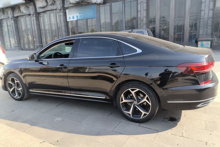 Used Volkswagen Passat 2025 Outstanding Model 380TSI Starry Dragon Edition

