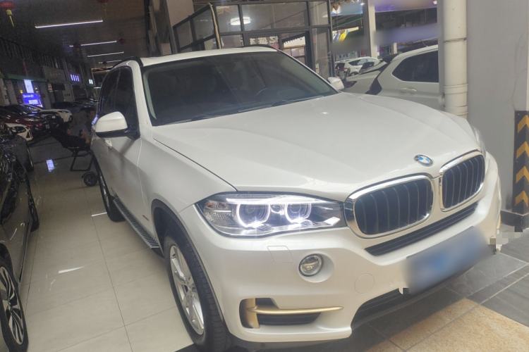 Used BMW X5 2015 xDrive28i
