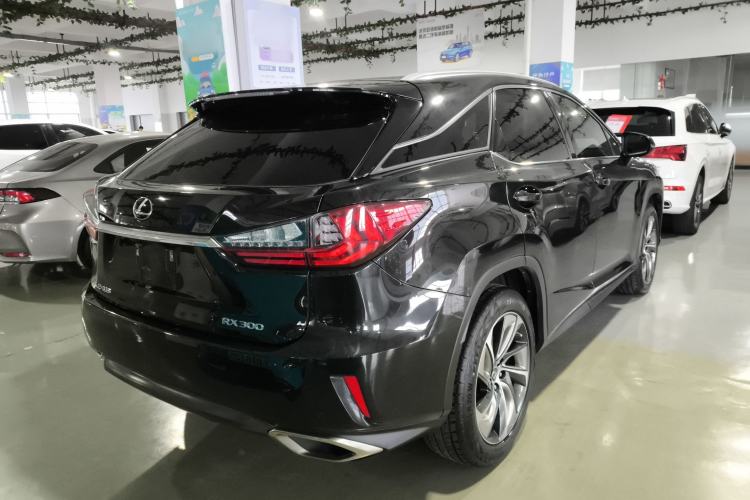 Used Lexus RX 2016 300 4x4 Elegant Edition China VI
