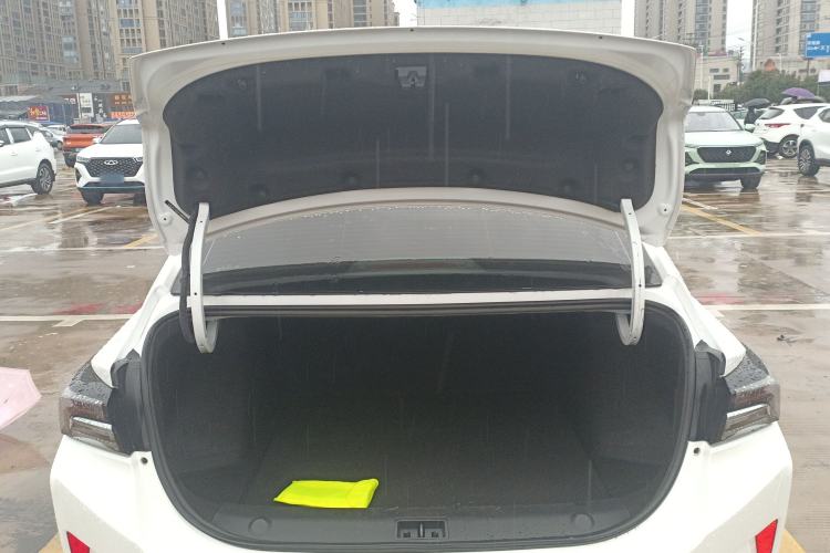 Used Dongfeng Aeolus Yixuan MAX 2021 1.5T Super-Powered Dad Edition
