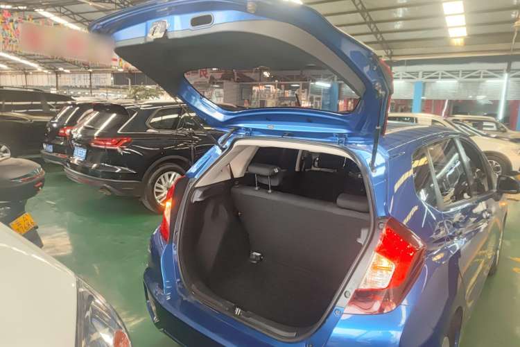 Used Honda Fit 2018 1.5L CVT Comfort Sunroof Version