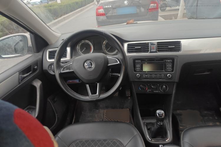 Used Skoda Rapid 2018 1.6L Manual Comfort Edition