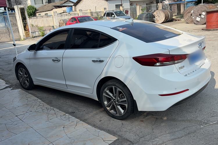 Used Hyundai Elantra 2016 1.6L Automatic ZhiXuan – Elite Version