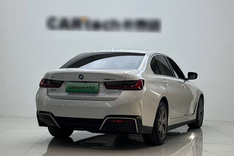 Used BMW i3 2025 eDrive 35 L
