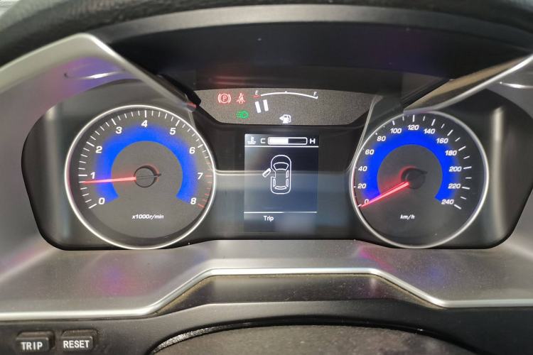 Used Geely Auto Emgrand 2015 Sedan 1.3T Manual Upward Edition
