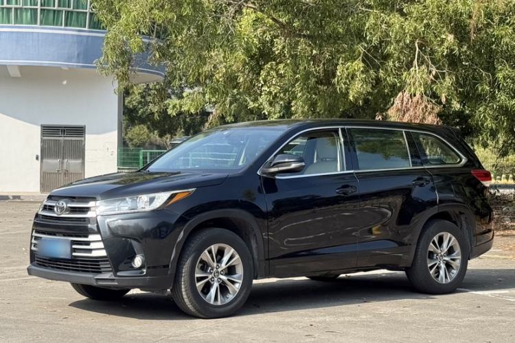 Used Toyota Highlander 2018 2.0T Two-Wheel Drive Elite Edition 7 Seats China VI Standard