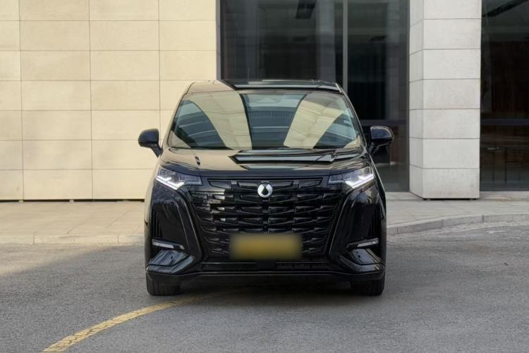 Used Denza D9 2022 DM-i 970 Four-Wheel Drive Prestige Model
