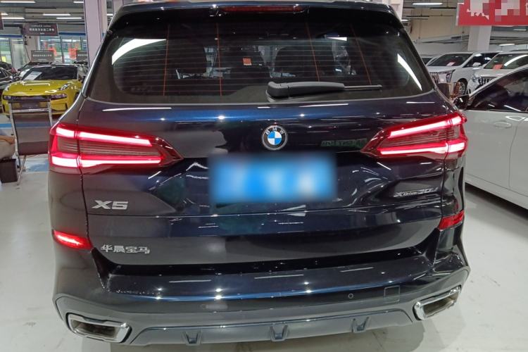 Used BMW X5 2022 Restyled xDrive 30Li Luxury Version M Sport Package
