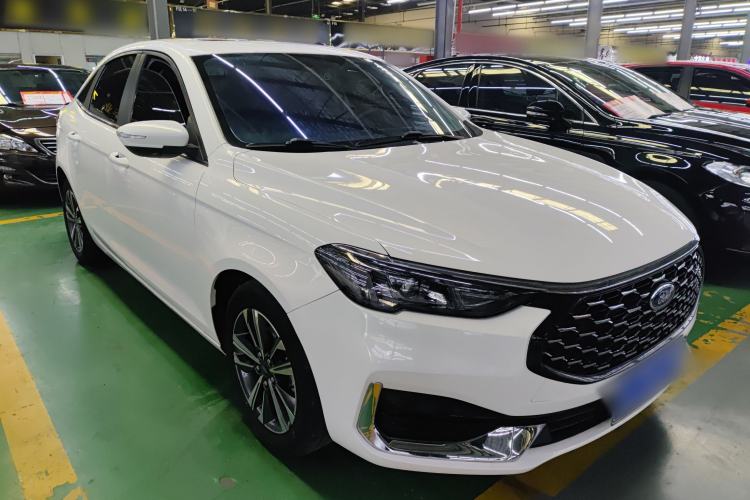 Used Ford Escort 2021 1.5L Automatic Diamond Edition
