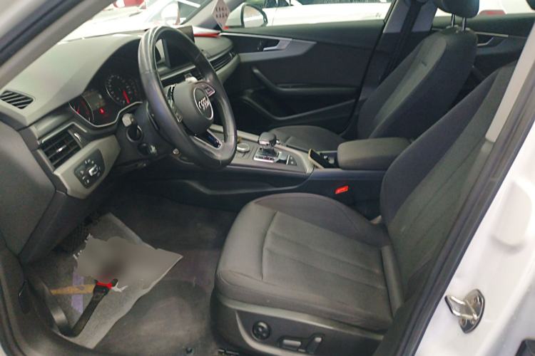 Used Audi A4L 2018 30th Anniversary Edition 40 TFSI Trendy Model